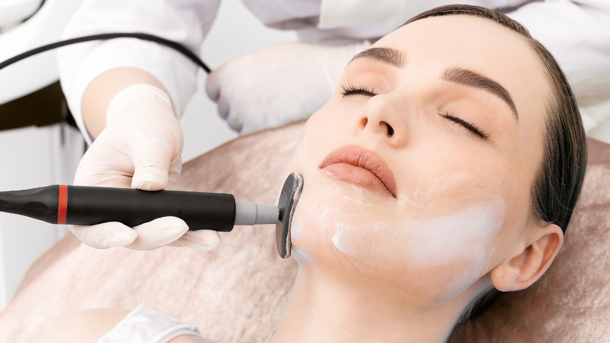 Skin Tightening Treatments in Dubai | Dr Mayur Bhobe