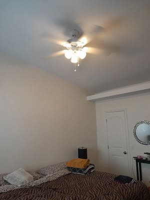 {{ custom_values.service_1 }} in {{custom_values.area_2})