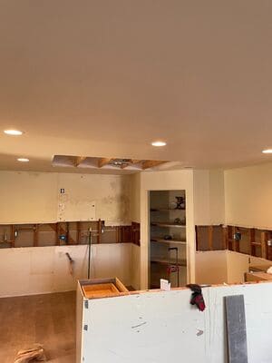 {{ custom_values.service_3 }} in {{custom_values.area_3})