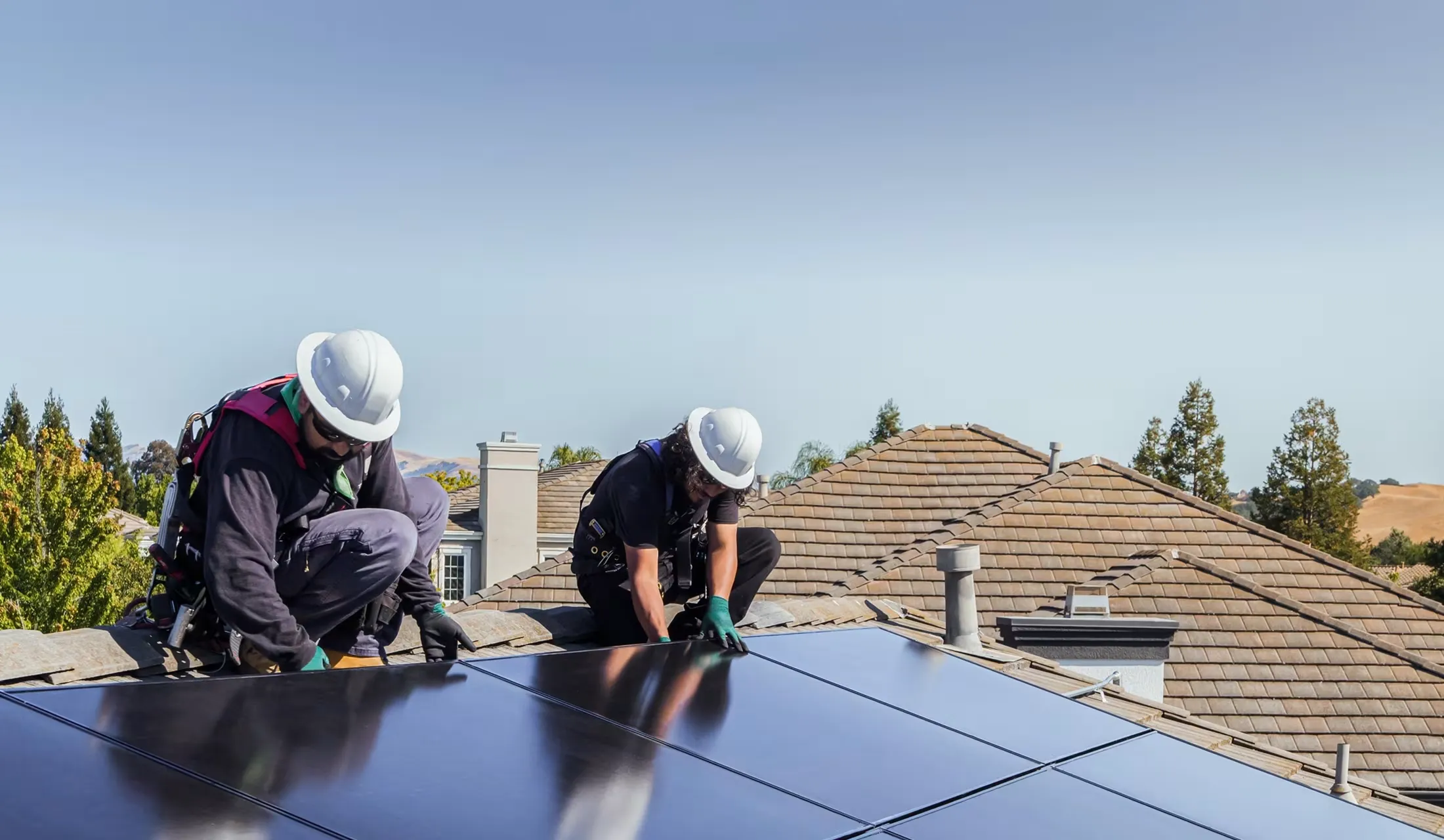 Solar Dunn Right technician at work — replace with a real photo of Robert Dunn