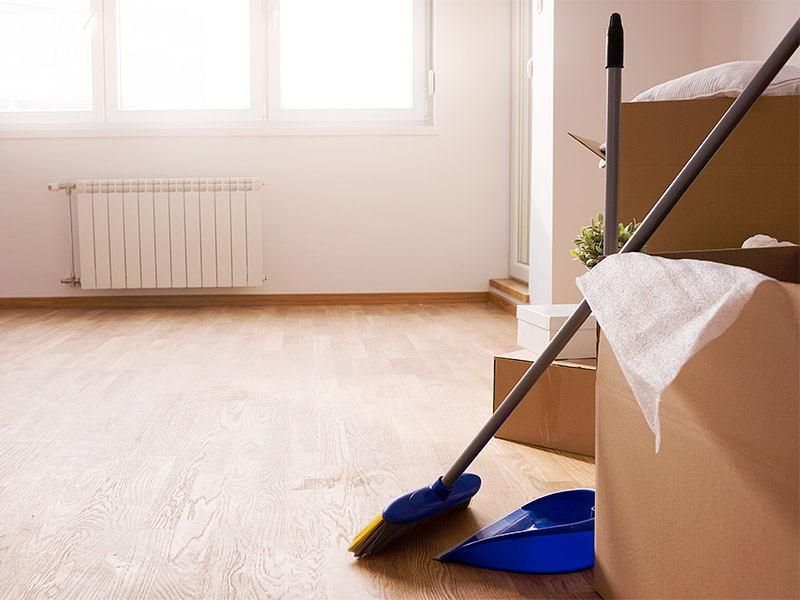 Professional move-in cleaning team preparing a fresh home in Cincinnati, OH