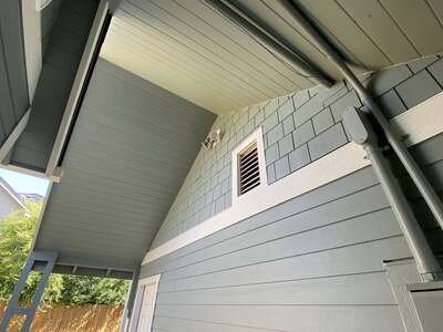 {{ custom_values.service_4 }} in {{custom_values.area_3})