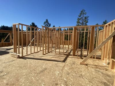 {{ custom_values.service_3 }} in {{custom_values.area_3})