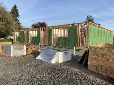 {{ custom_values.service_2 }} in {{custom_values.area_3})