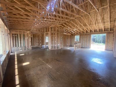 {{ custom_values.service_1 }} in {{custom_values.area_3})