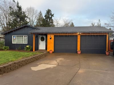 {{ custom_values.service_3 }} in {{custom_values.area_3})