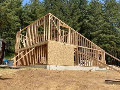 {{ custom_values.service_4 }} in {{custom_values.area_3})