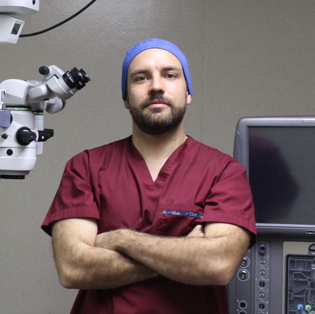 Dr. Guillermo Enríquez Tostado, oftalmólogo Guadalajara
