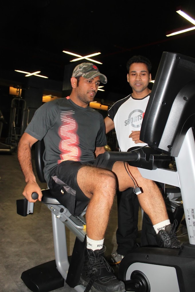 Manish Kumar training MS Dhoni, 2012