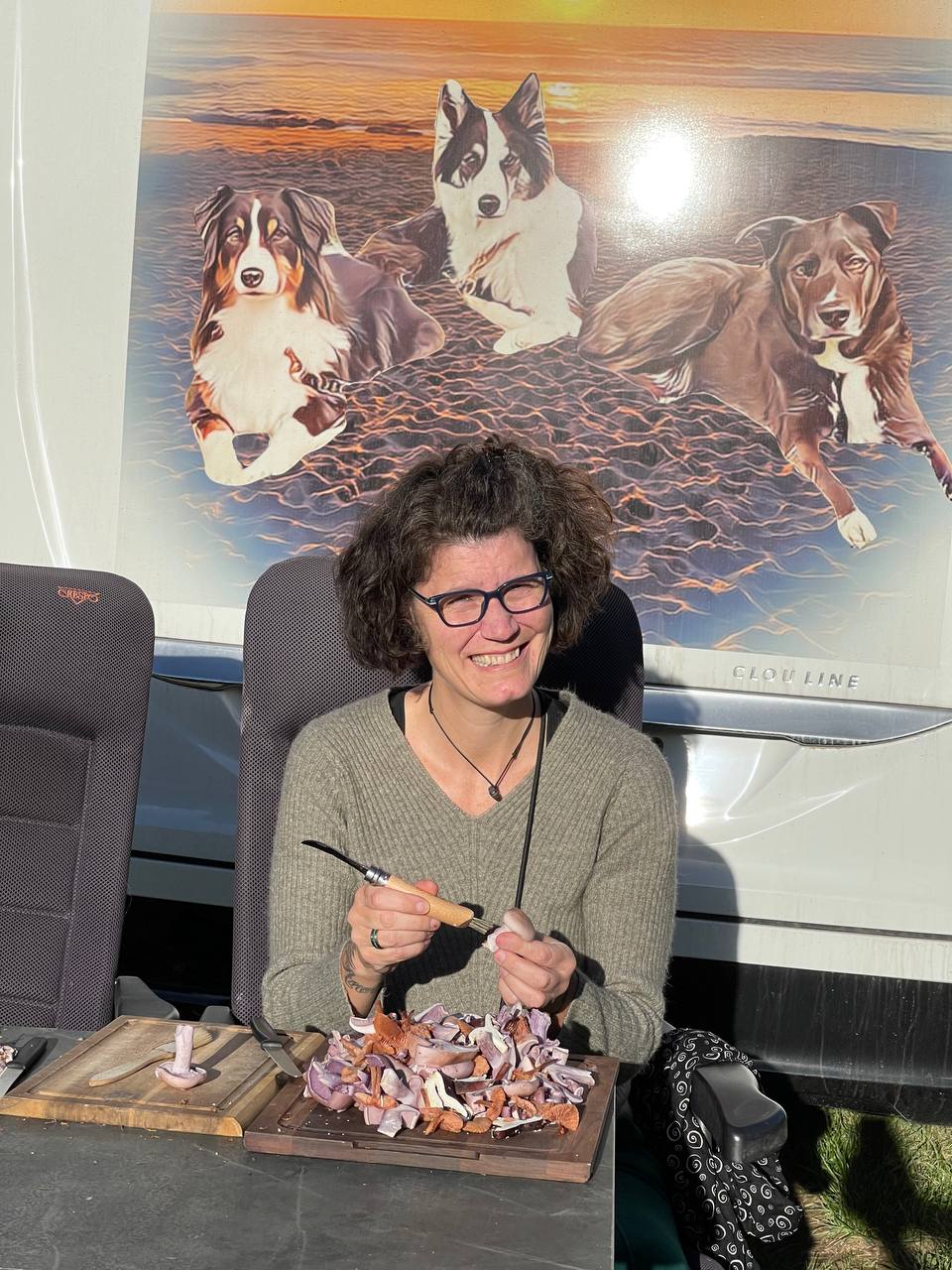 Andrea L., Bankfachangestellte