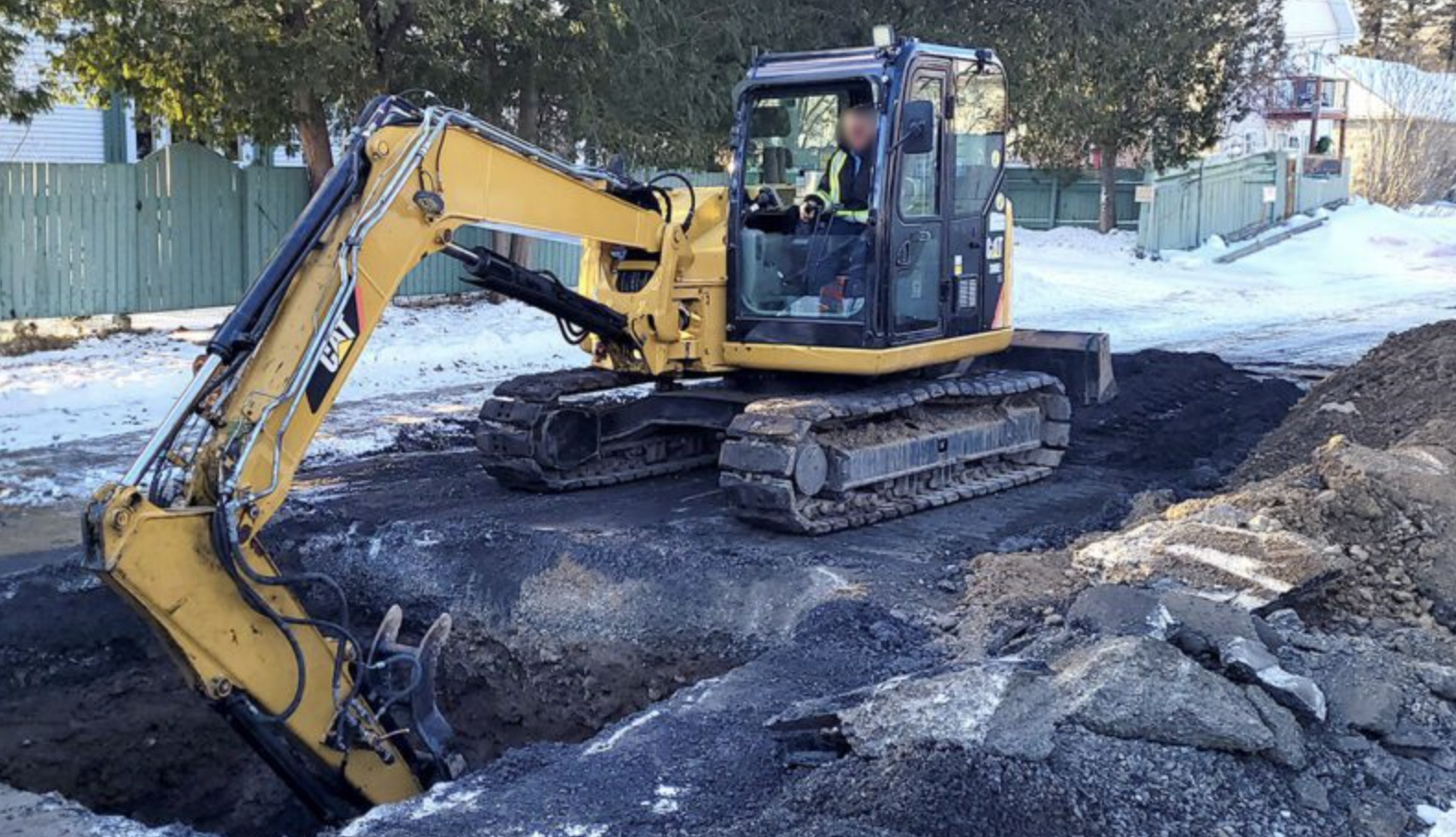 CATERPILLAR 308E (Sans opérateur)