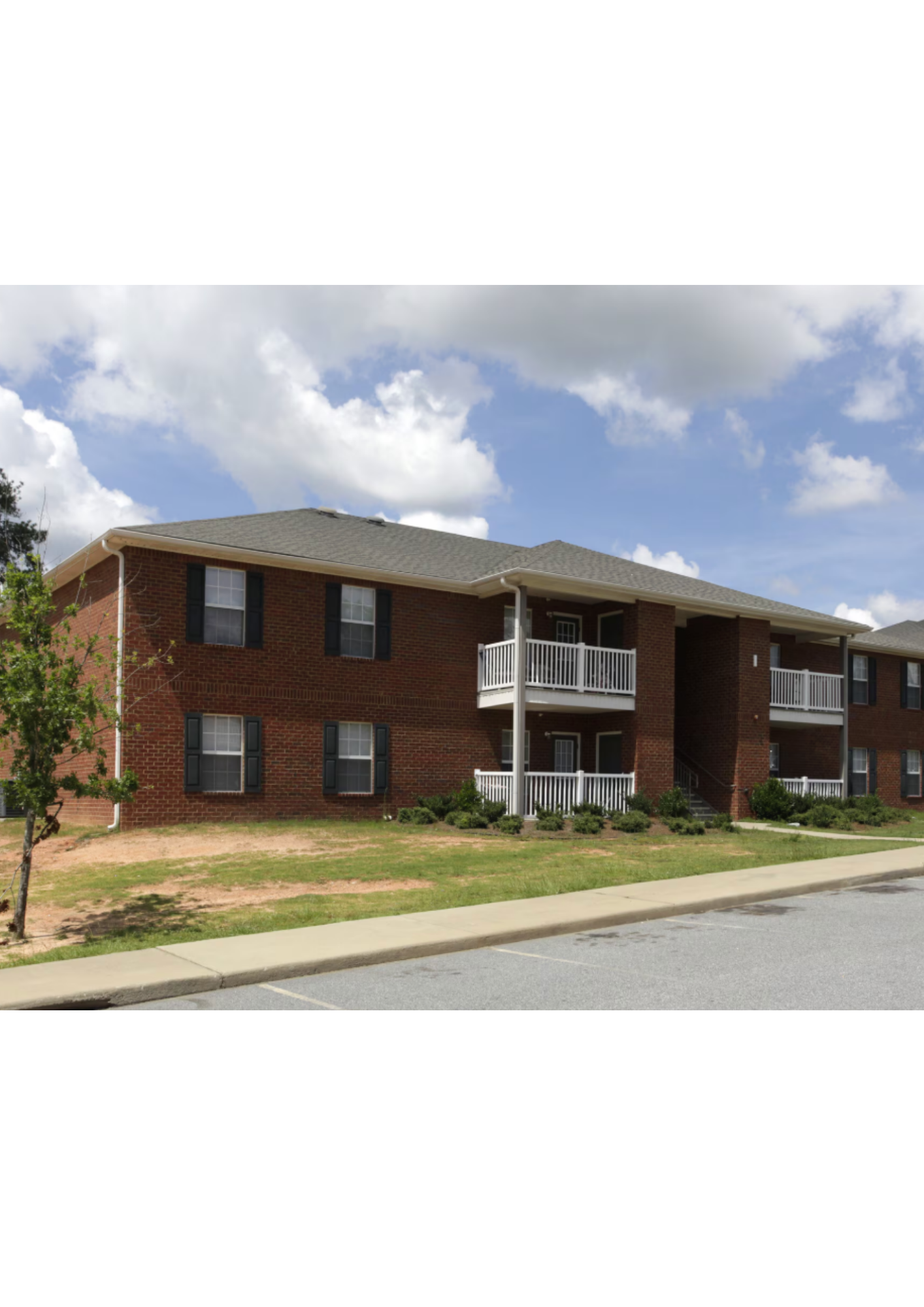 The Grove Apartment Homes