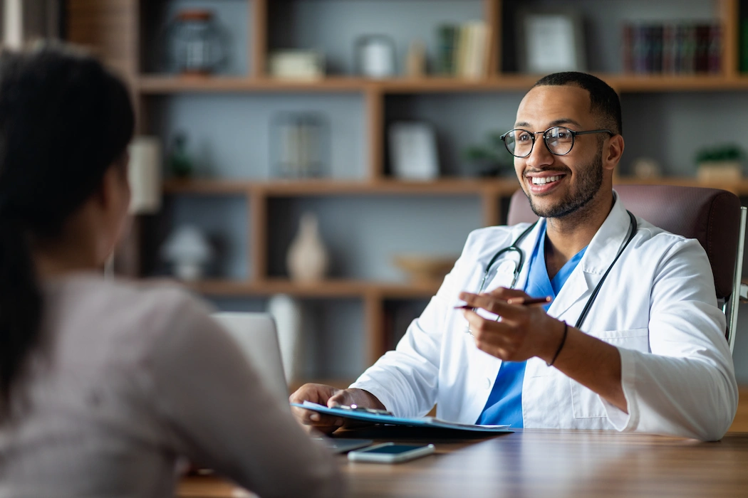 Healthcare clinic using AELESTRA for appointment booking, reminders and customer communication