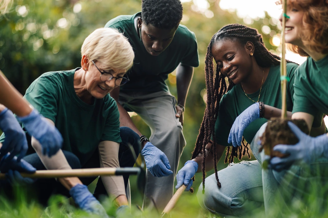 Nonprofit organization using AELESTRA for donor communication, volunteers and campaigns