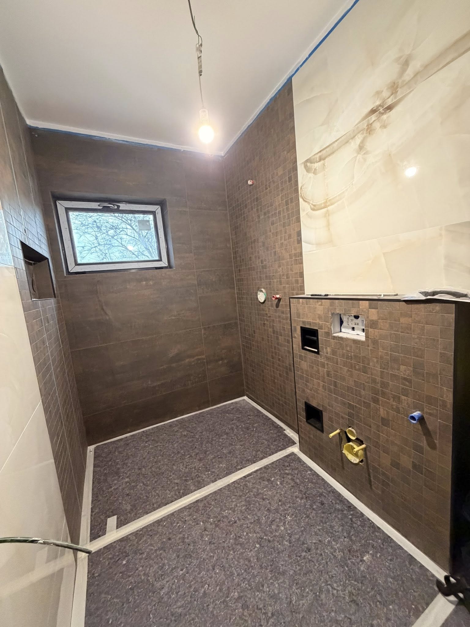 Modern House Roofing