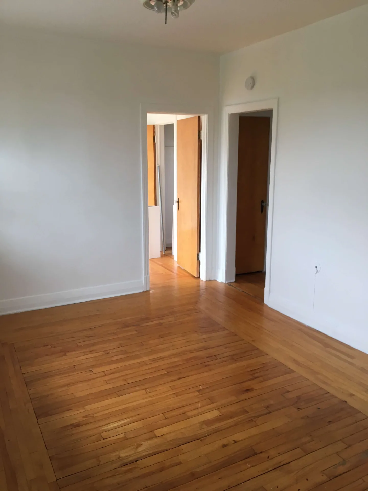 Photo 3 — 2082, boulevard Royal — Shawinigan