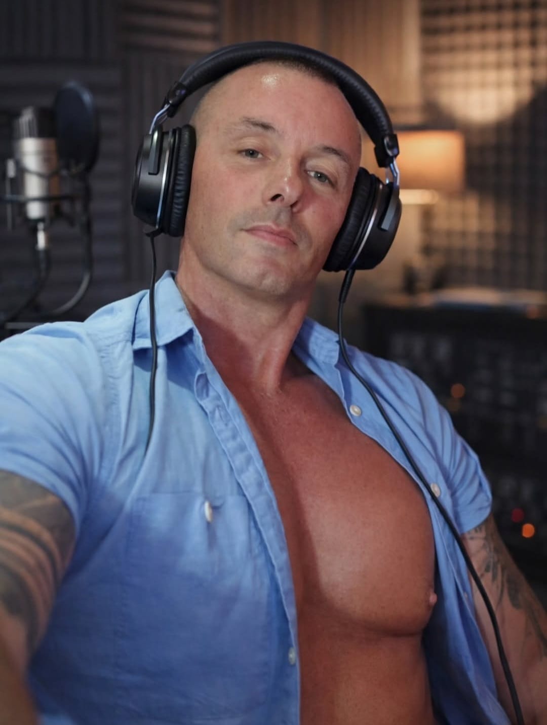 photo de alan aroven en studio