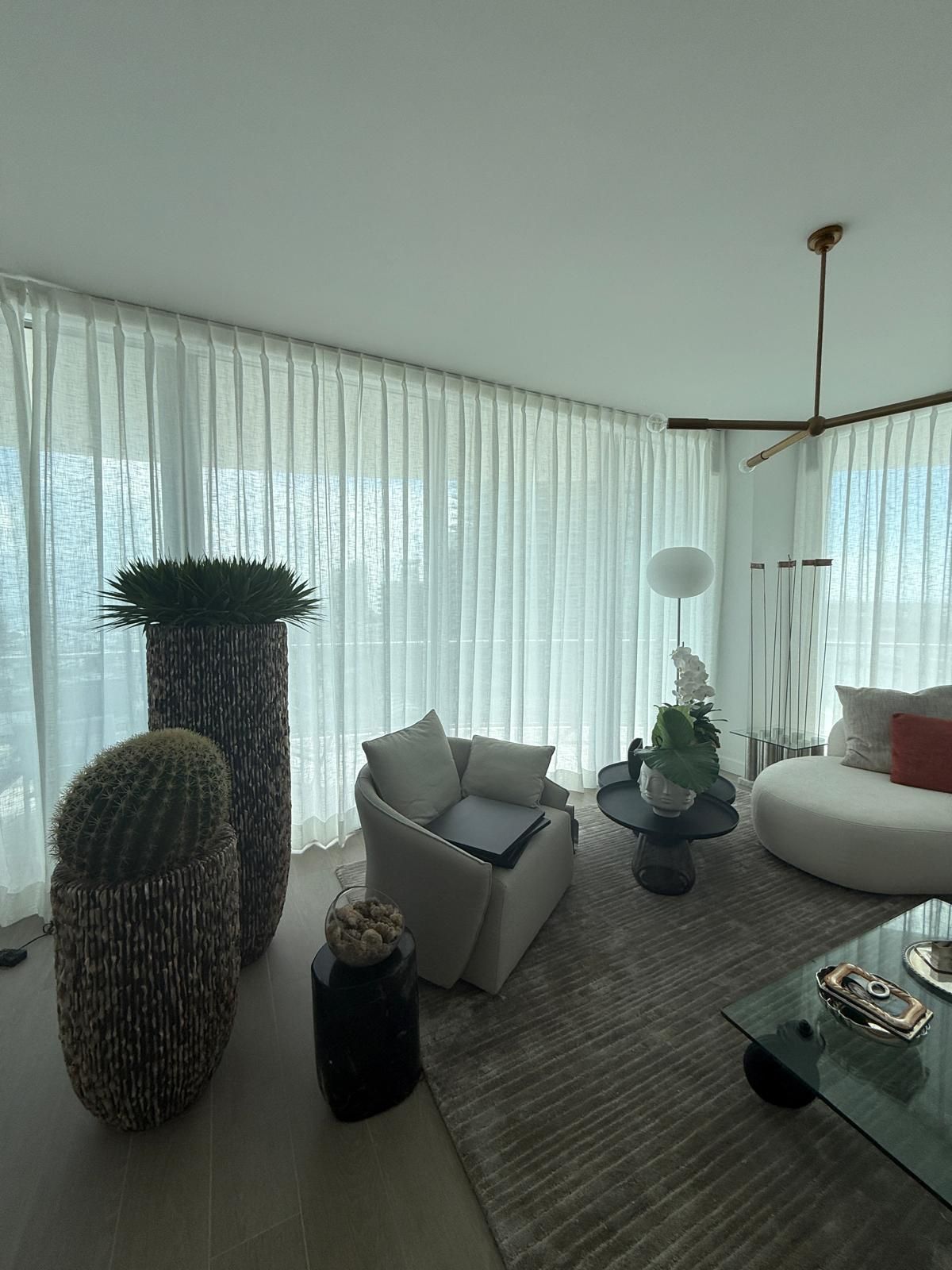 Five Park Miami Beach wallpaper