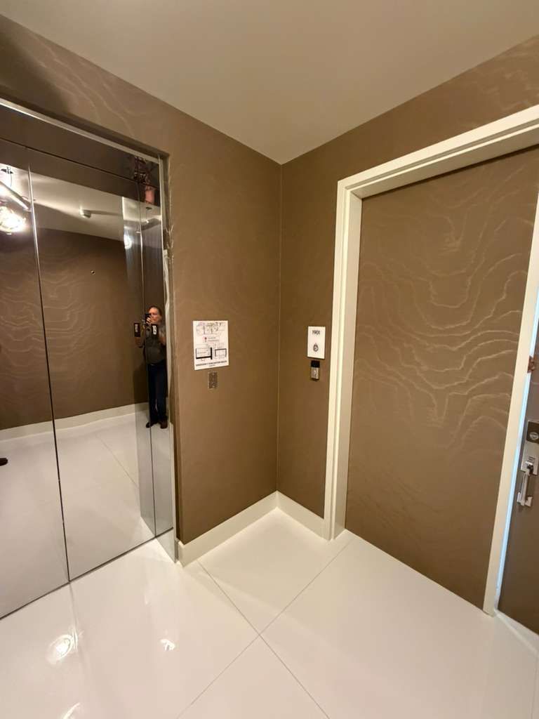 Textured wallcovering