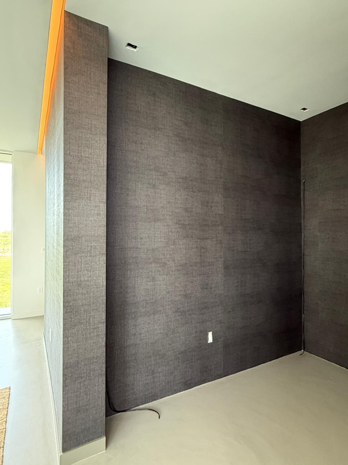 Natural fiber wallpaper