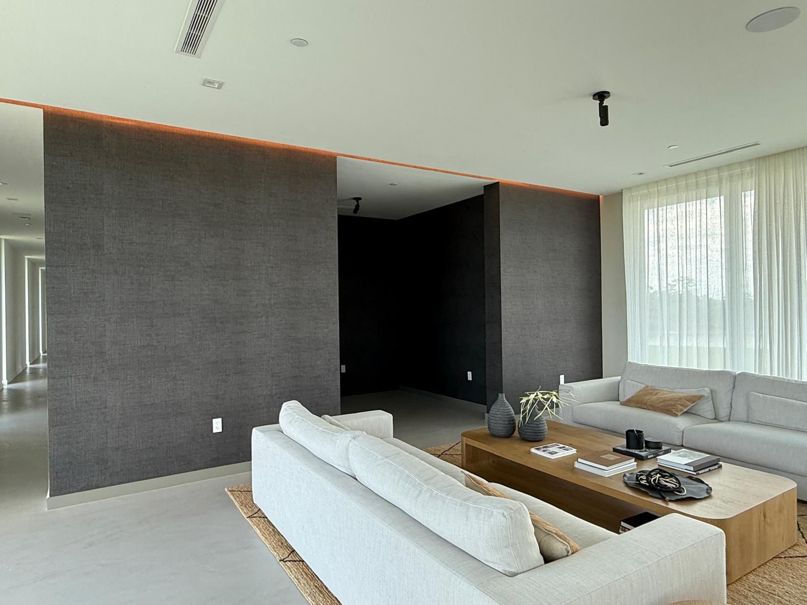 Wallpaper room composition