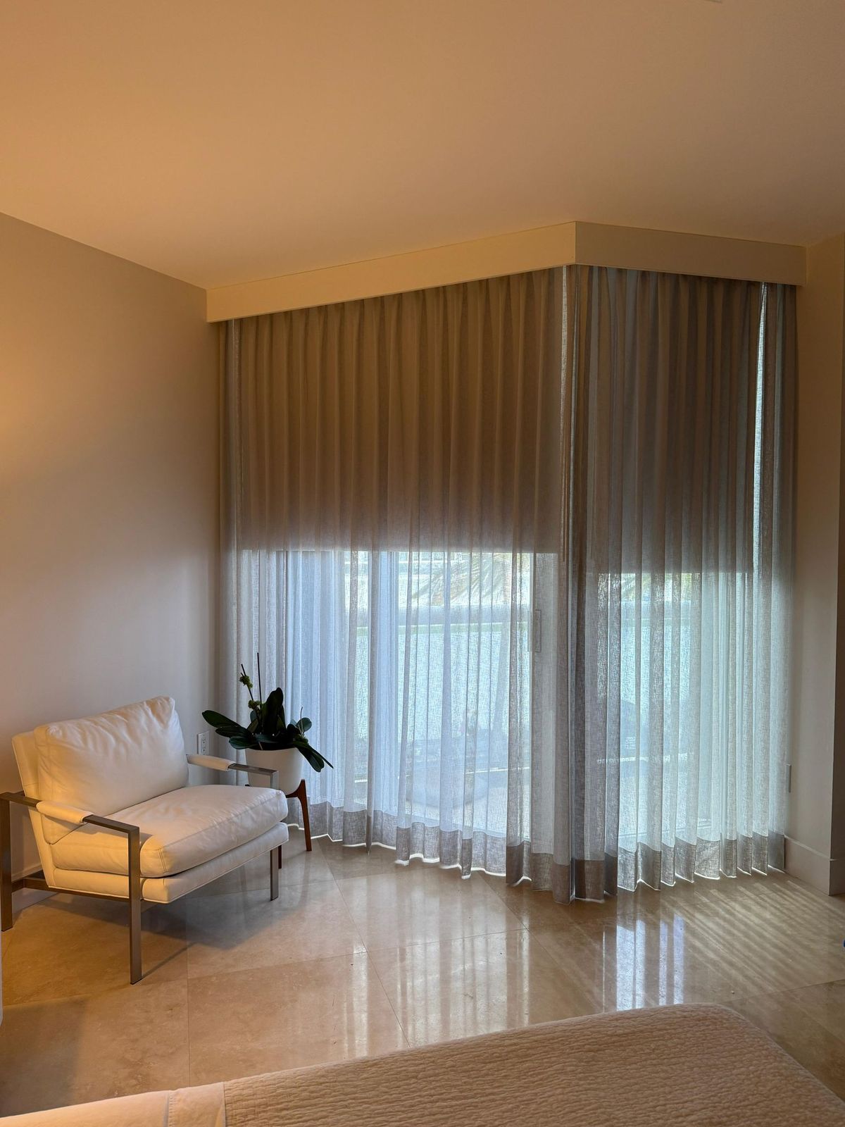 Corner drapery installation