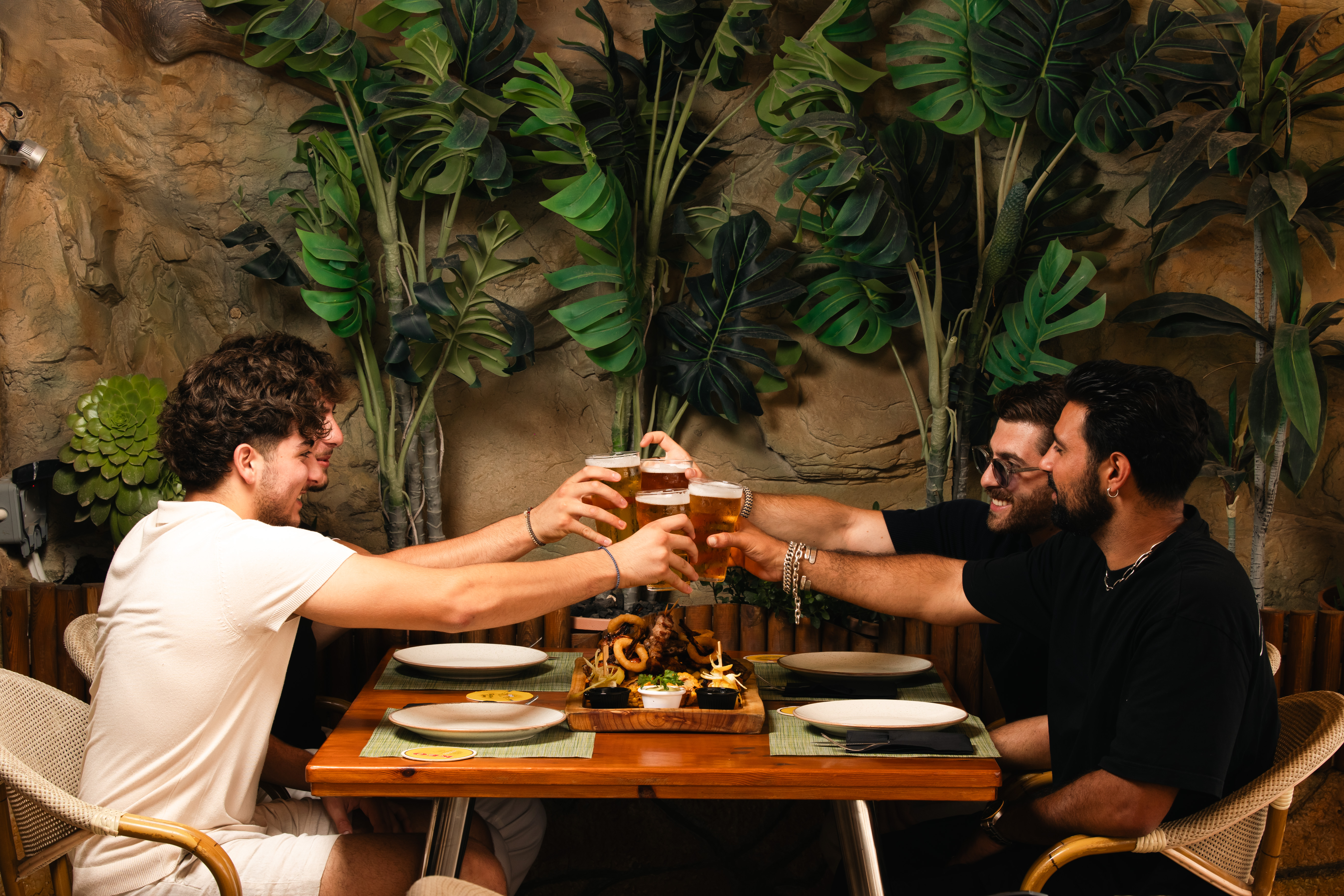 BedRock cafe restaurant ayia napa pizza drinks