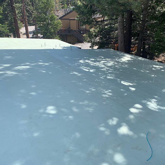 Silicone-ready flat low-slope commercial roof