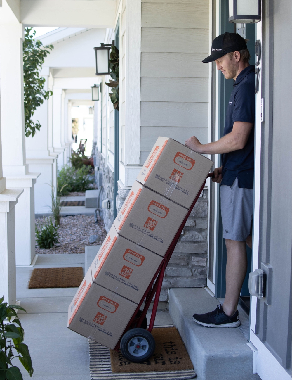 Moving service professional