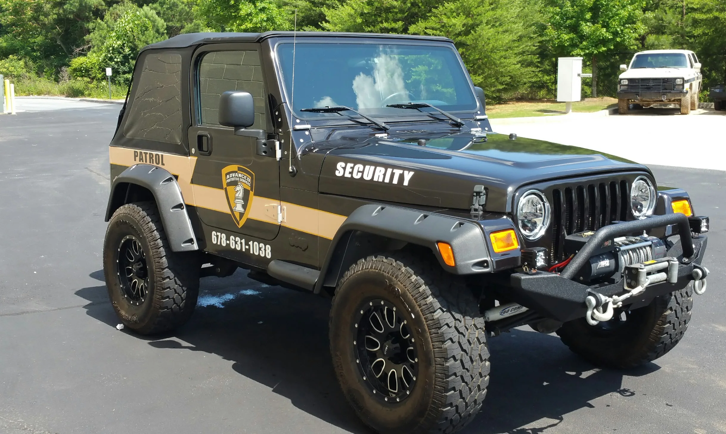Advanced Protective Services patrol vehicle