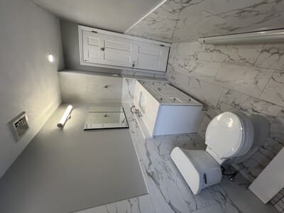 {{ custom_values.service_3 }} in {{custom_values.area_3})