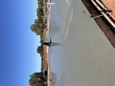 {{ custom_values.service_2 }} in {{custom_values.area_3})