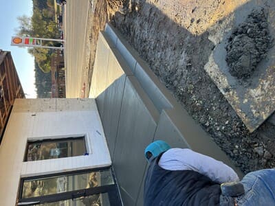 {{ custom_values.service_3 }} in {{custom_values.area_3})