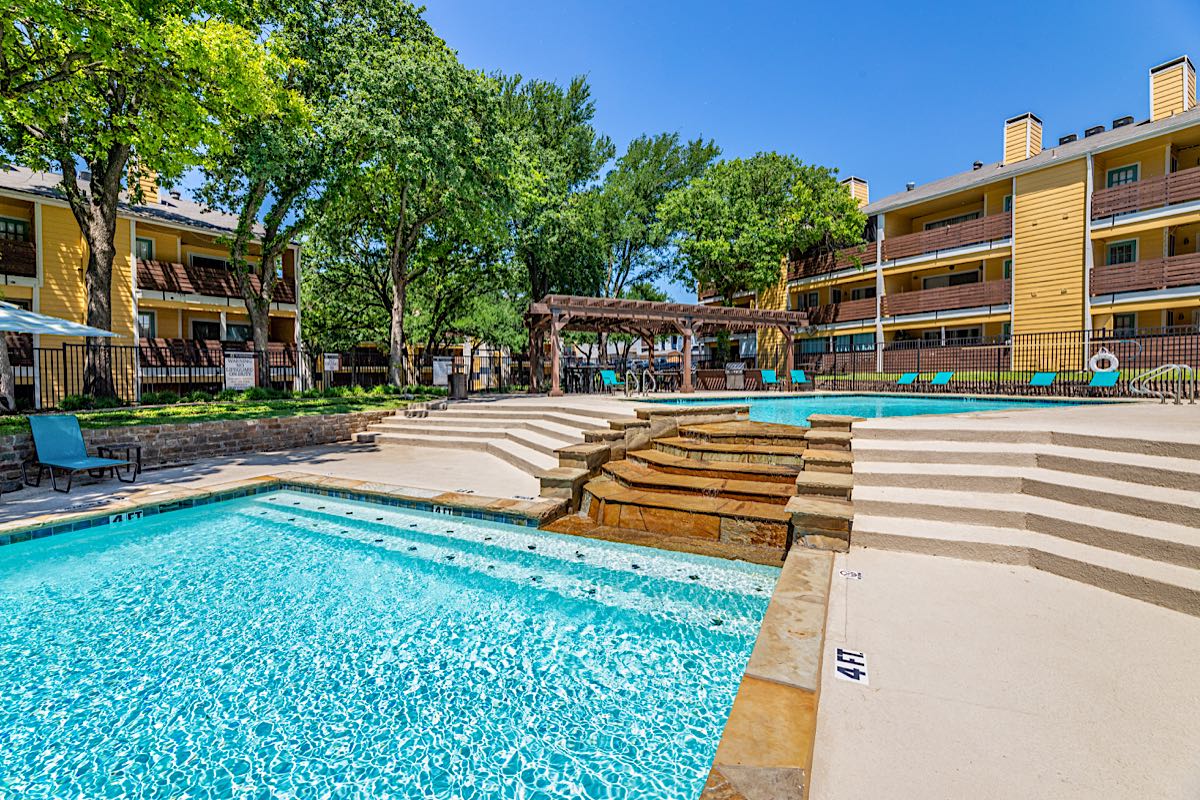 Flintridge Apartments - Closed