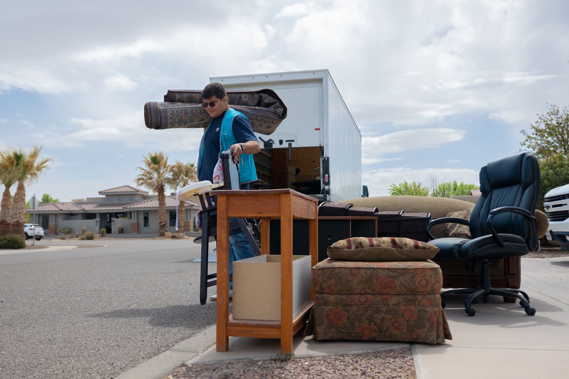 Curbside Kindness Volunteer Event