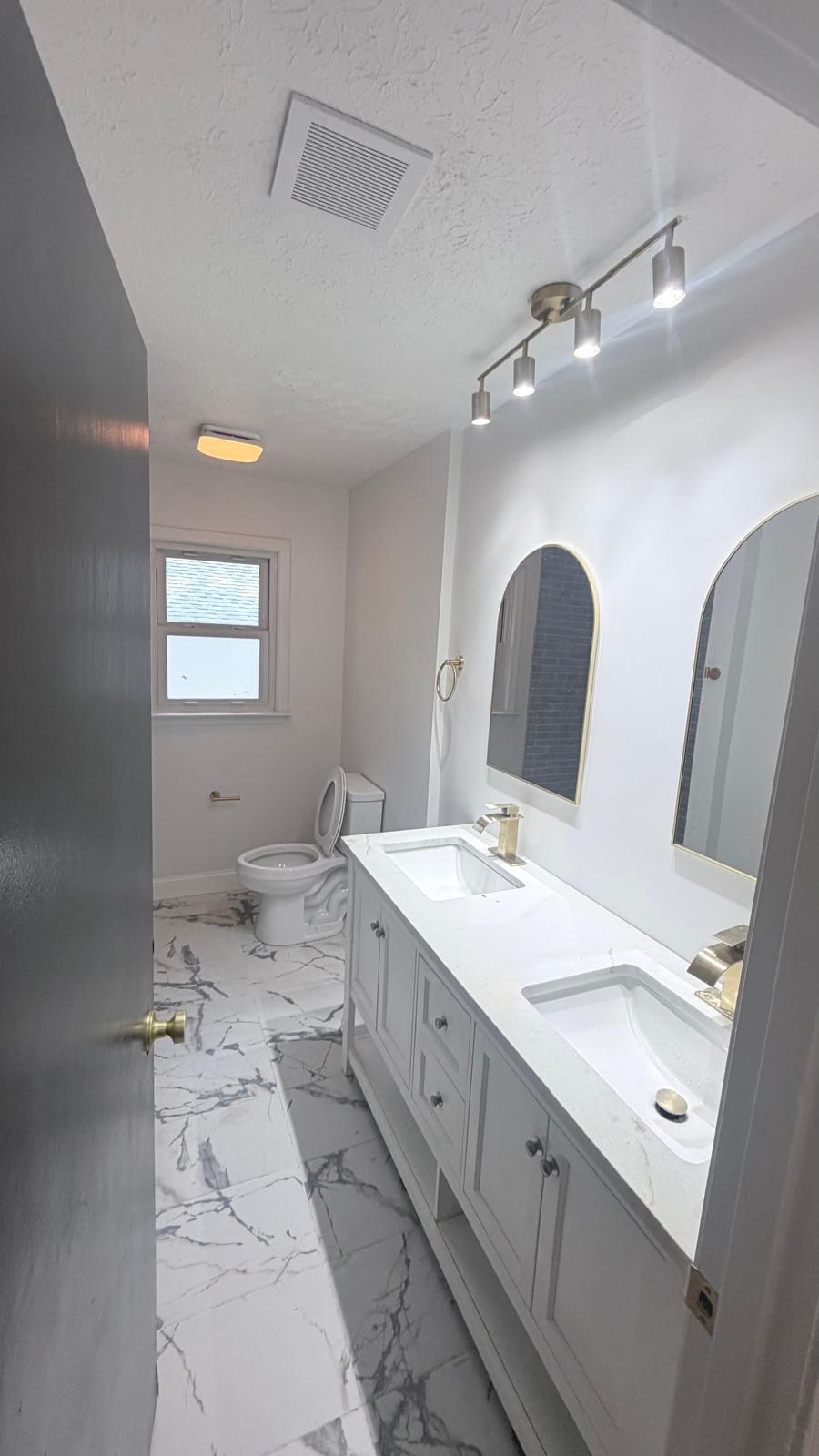 Bathroom remodeling project completed by Mabella Construction in Louisville, KY