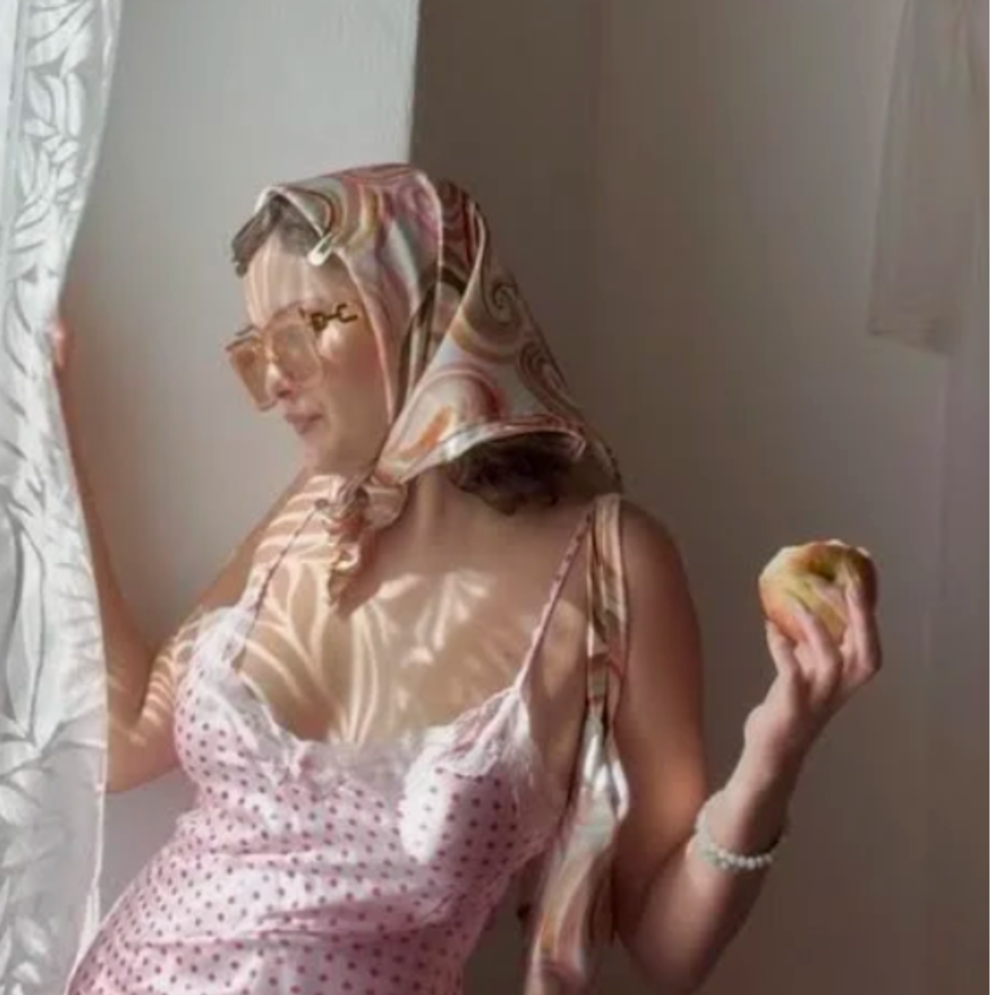 The Woman in the Mirror
