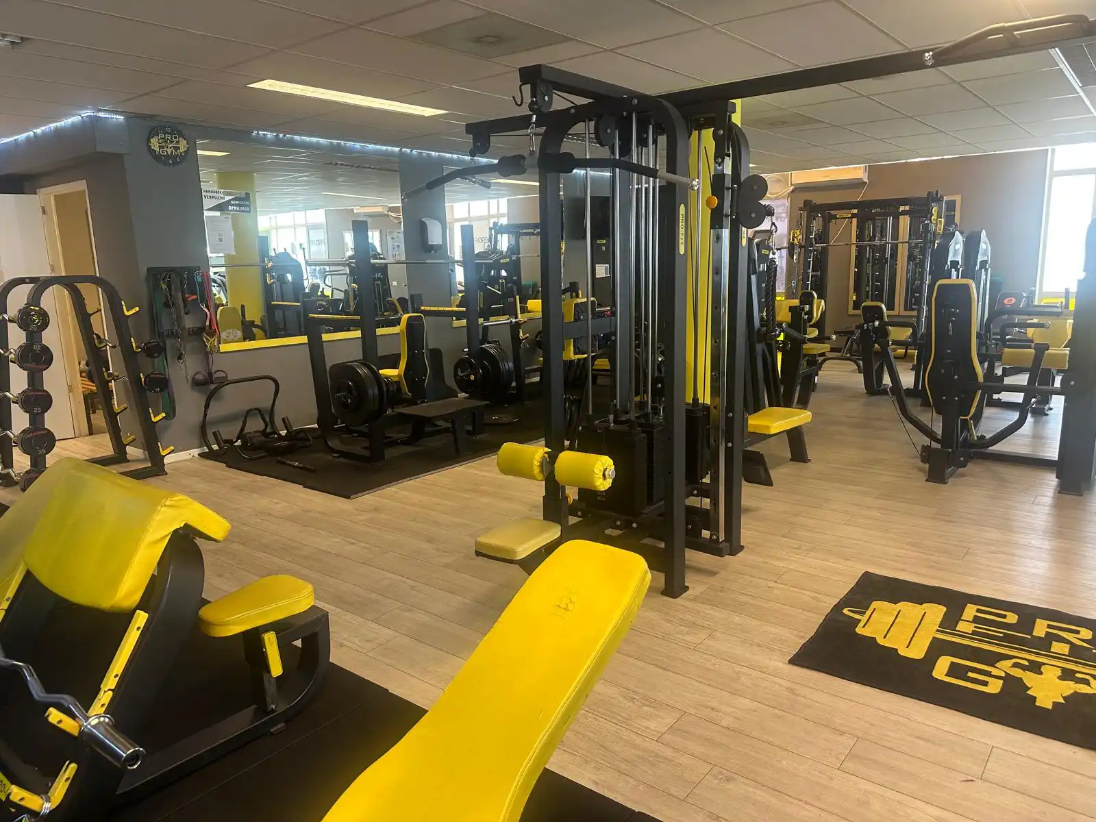 Trainen bij Pro-fit GYM in Almere