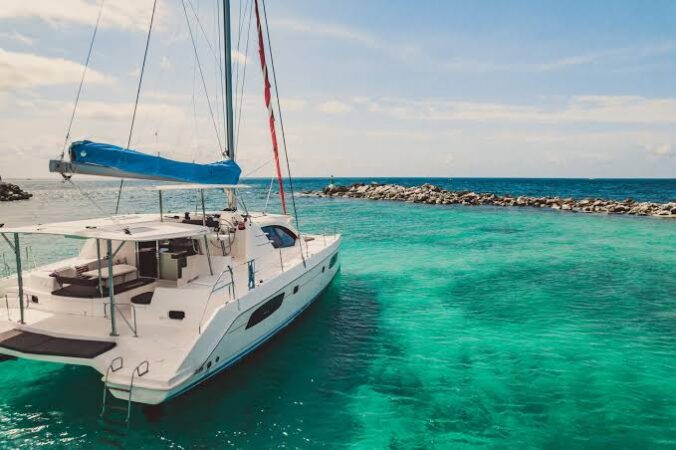 Private Catamaran في البحر الكاريبي