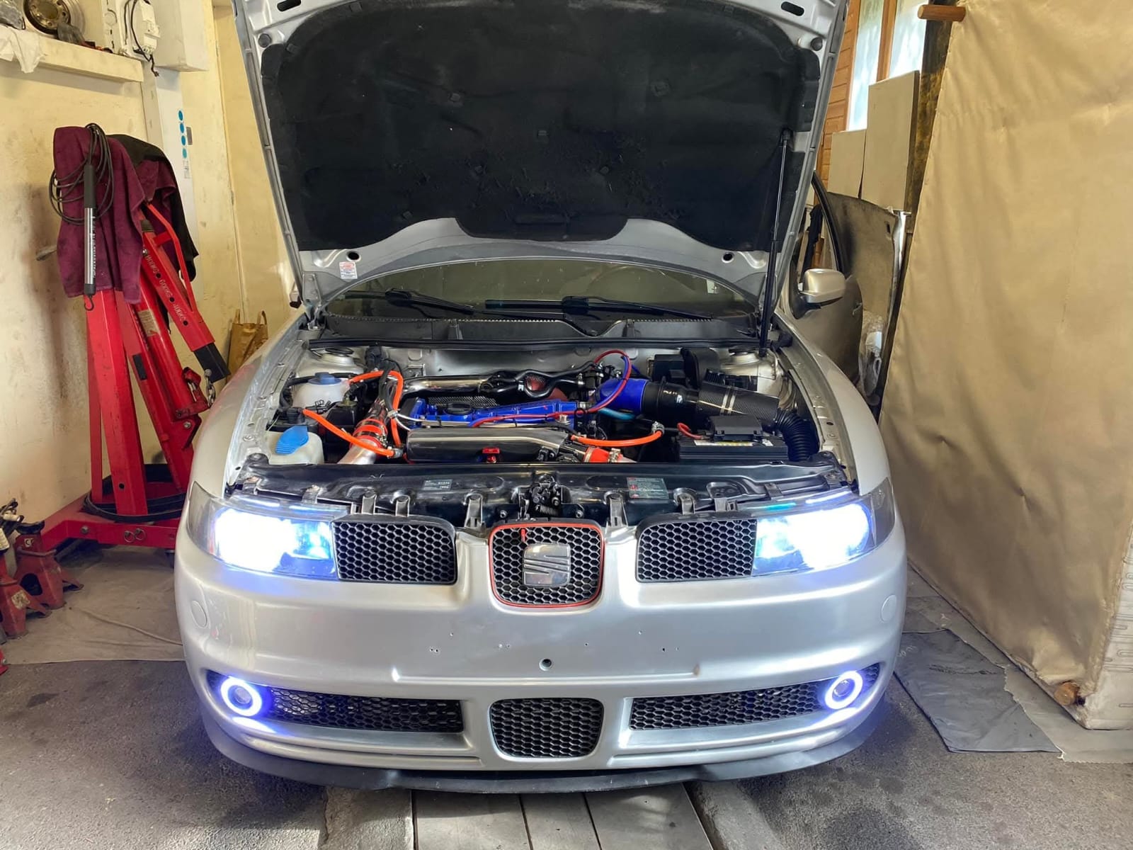 reprogrammation moteur Bourbon-Lancy / réduction consommation moteur / optimisation moteur Saône-et-Loire / préparation automobile Bourbon-Lancy / reprogrammation moteur utilitaire Saône-et-Loire / reprogrammation moteur camping-car Saône-et-Loire / optimisation moteur particuliers / optimisation moteur professionnels / gain de puissance moteur / économie carburant moteur / MGF Performance Bourbon-Lancy / fiabilité moteur Saône-et-Loire / performance moteur Bourbon-Lancy / reprogrammation moteur Yzeure / reprogrammation moteur Decize / reprogrammation moteur Digoin