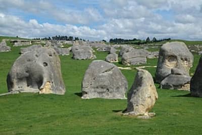 Elephant Rocks | Oamaru