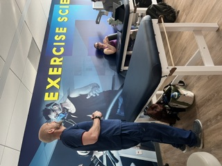 Dr. Lenny Roberts speaking in the Jefferson University exercise science lab