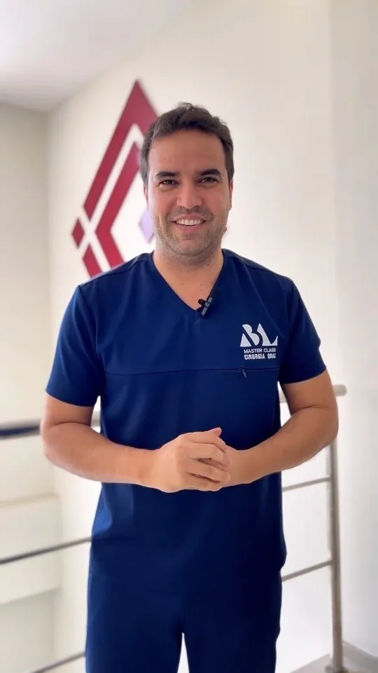 Turma 3 da Aperfeiçoamento em Cirurgia Oral Menor no IGA