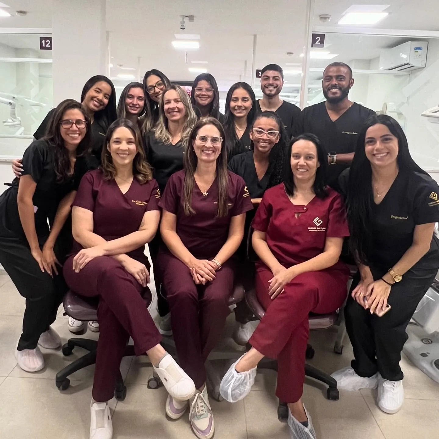 Turma 4 da Aperfeiçoamento em Endodontia no IGA