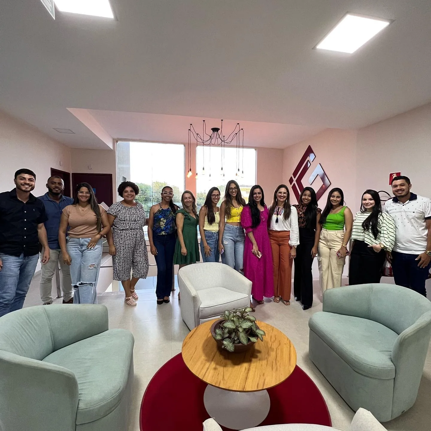 Turma 4 da Aperfeiçoamento em Endodontia reunida