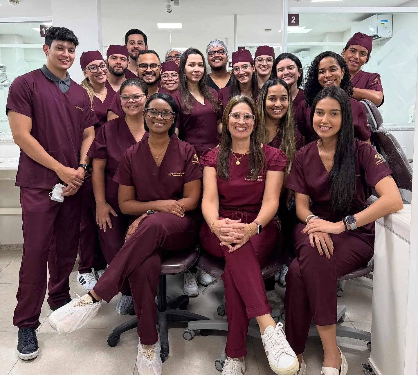 Turma 7 da Aperfeiçoamento em Endodontia no IGA