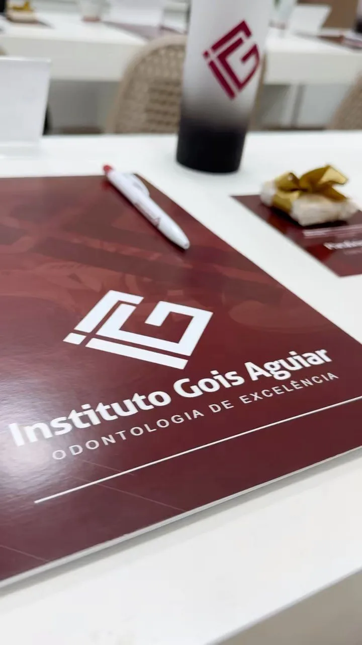 Turma 4 da Aperfeiçoamento em Periodontia no início do curso