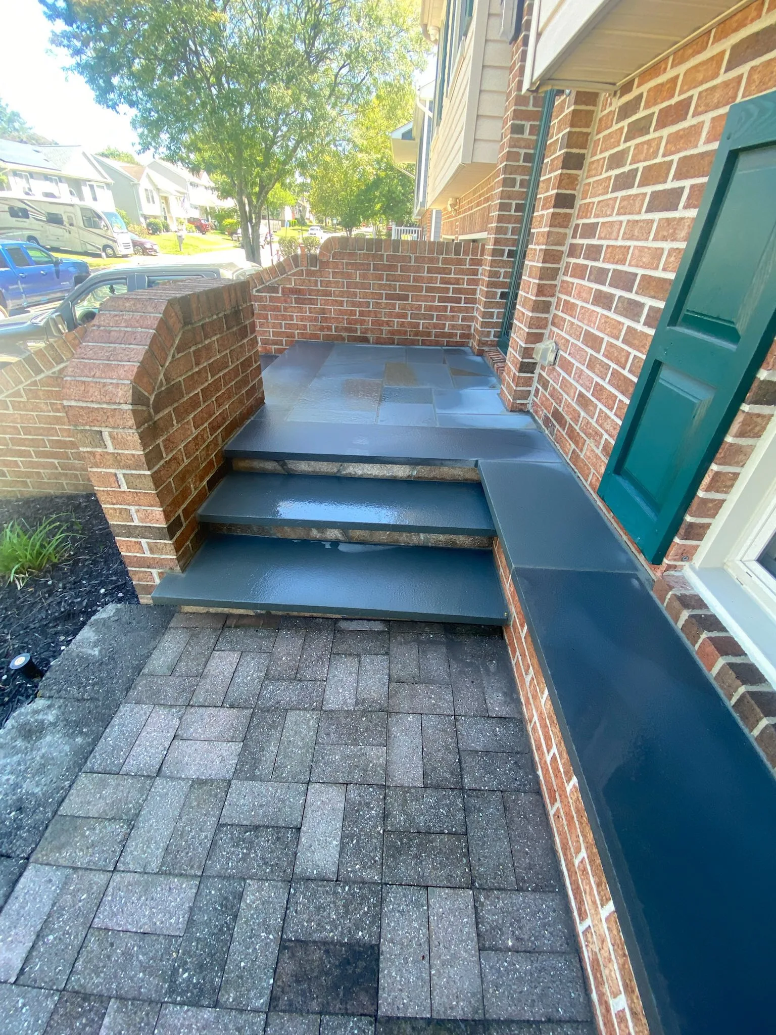  Walkways & Sidewalks