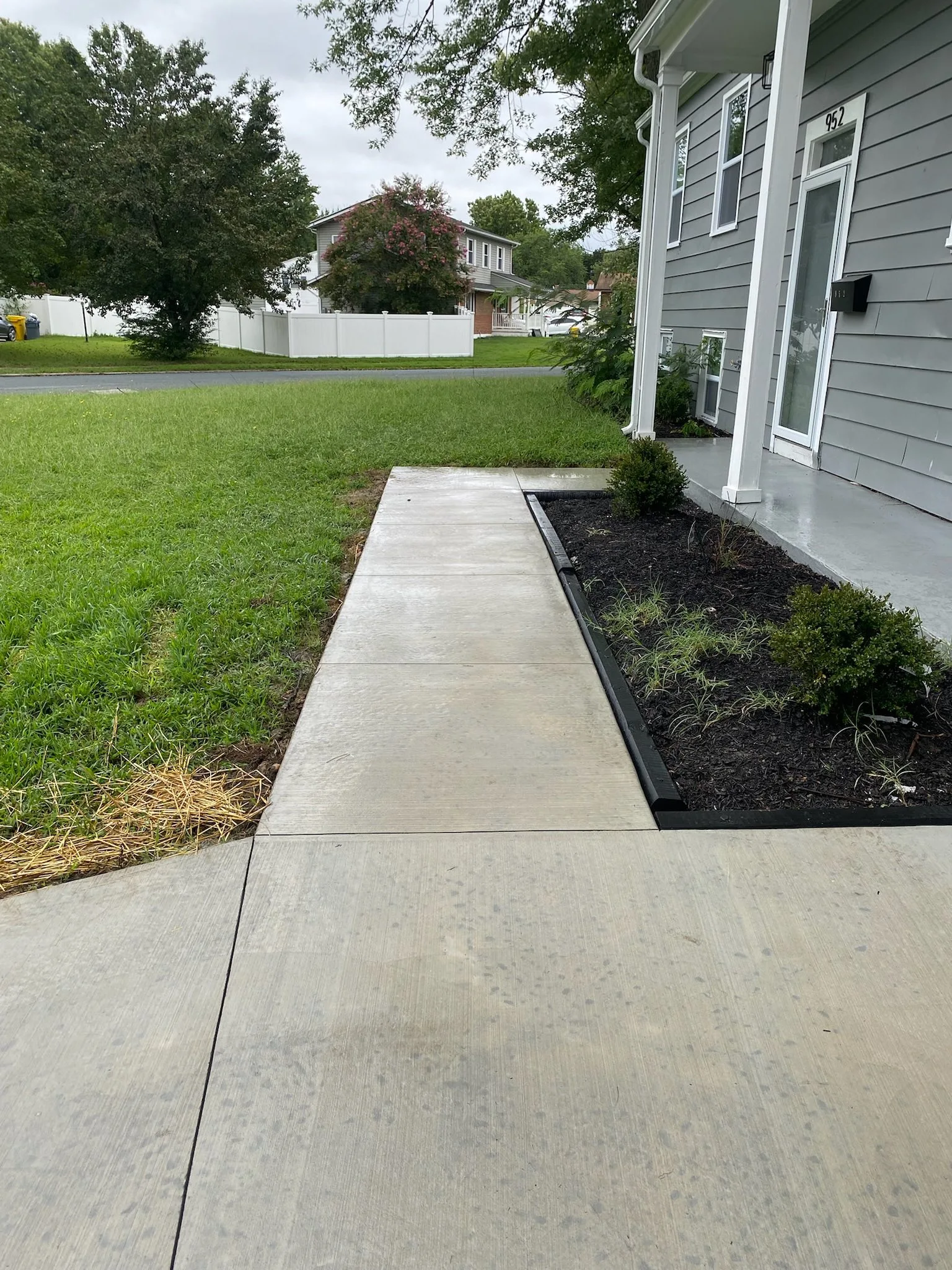 Annapolis Walkways & Sidewalks