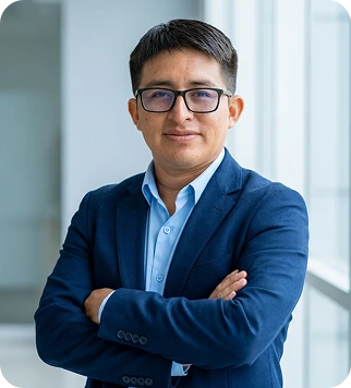 Lic. Roberto Céspedes
